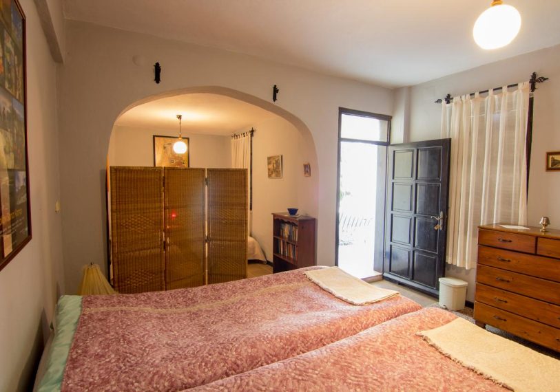 Family Room 2 single beds with other beds