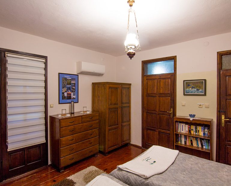 Standard Rooms with two single beds